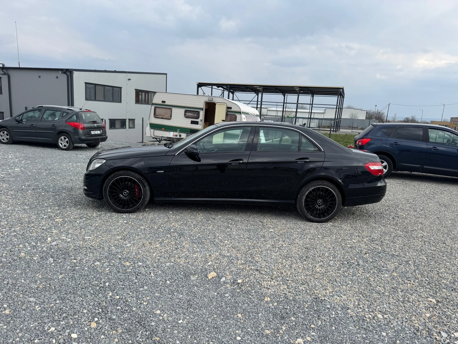 Mercedes-Benz E 220 CDI AVTOMAT FACE AMG!!!, снимка 8 - Автомобили и джипове - 53866387