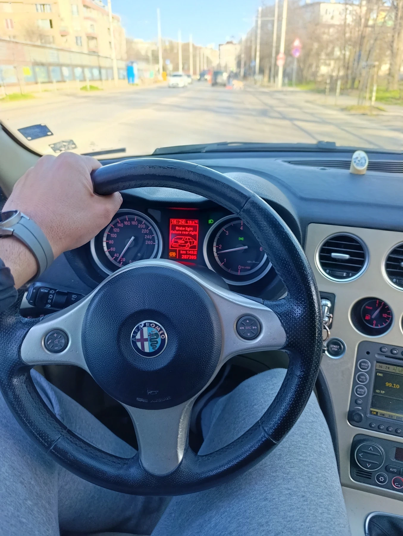 Alfa Romeo 159 SW 1.9 150, снимка 10 - Автомобили и джипове - 53941471