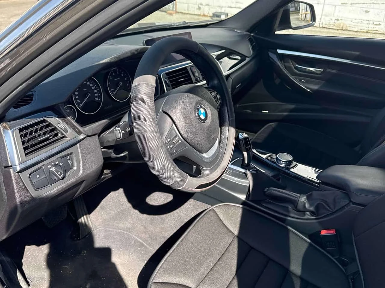 BMW 328 * 328i xDrive * PANO* KEYLESS* ПОДГРЕВ* , снимка 5 - Автомобили и джипове - 54260796