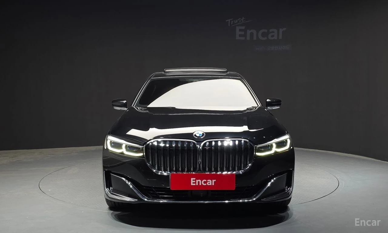BMW 740 XDRIVE* L* BUSINESS* CLASS* ХЕДЪП* МАСАЖ* ОБДУХВАН, снимка 3 - Автомобили и джипове - 54626431