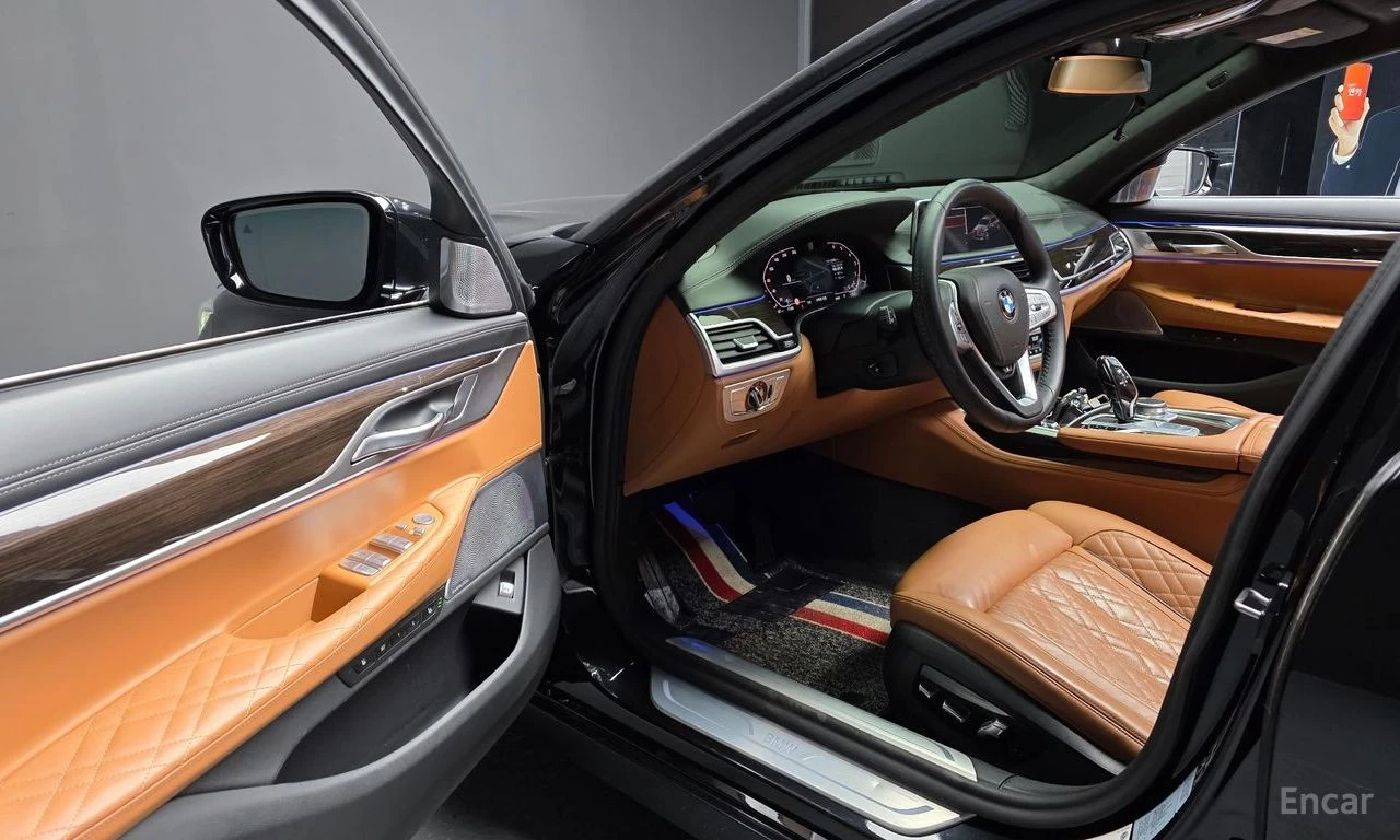 BMW 740 XDRIVE* L* BUSINESS* CLASS* ХЕДЪП* МАСАЖ* ОБДУХВАН, снимка 7 - Автомобили и джипове - 54626431