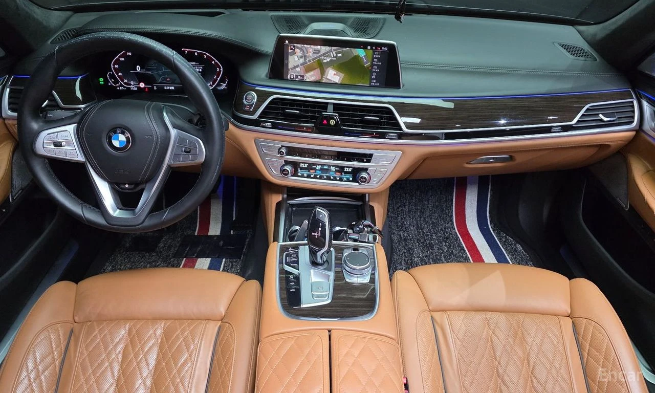 BMW 740 XDRIVE* L* BUSINESS* CLASS* ХЕДЪП* МАСАЖ* ОБДУХВАН, снимка 8 - Автомобили и джипове - 54626431