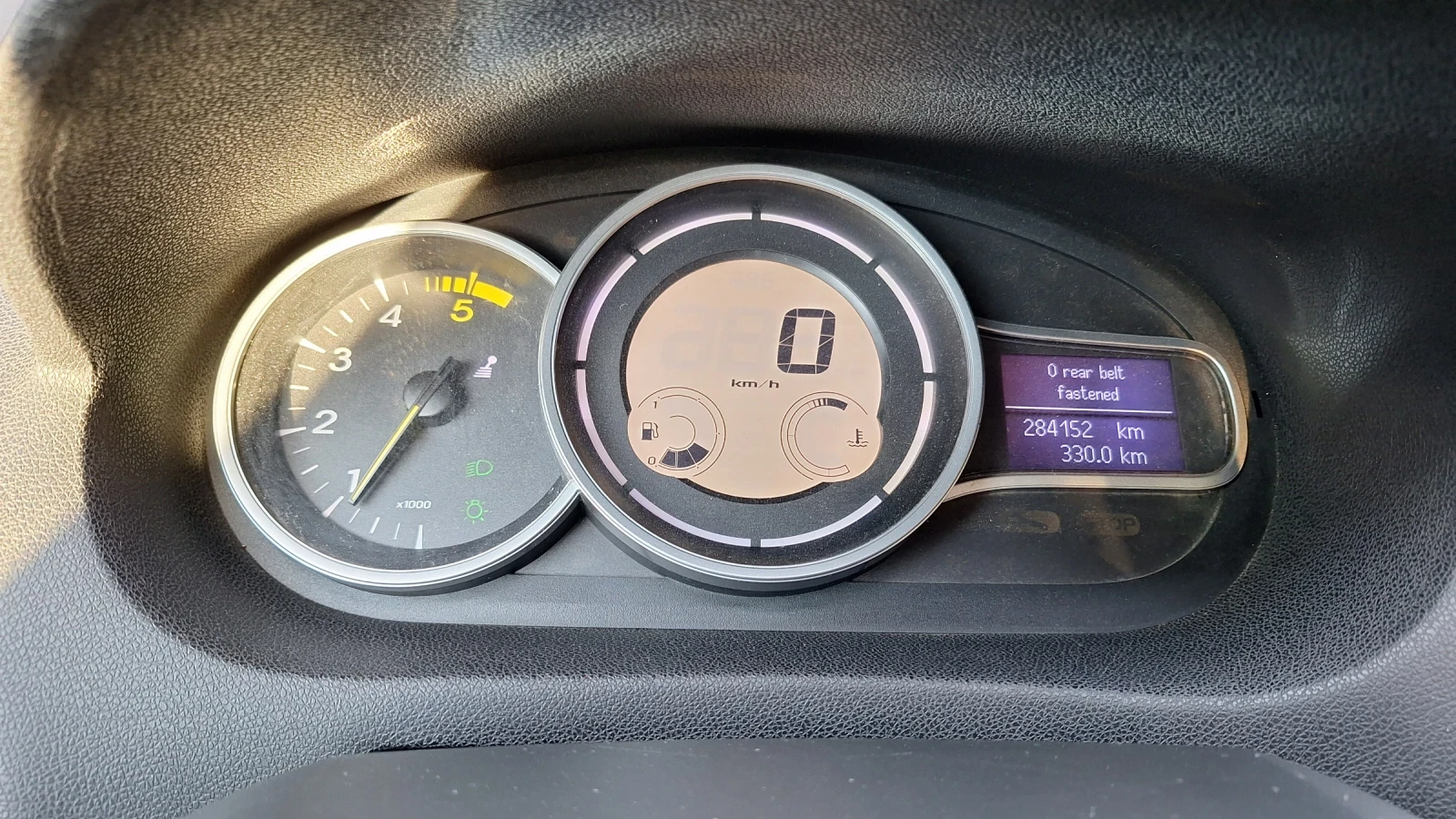 Renault Megane, снимка 5 - Автомобили и джипове - 54983675