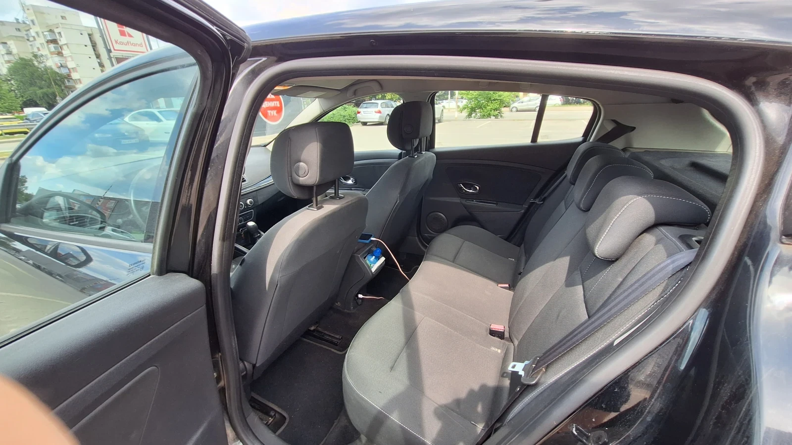 Renault Megane, снимка 7 - Автомобили и джипове - 54983675