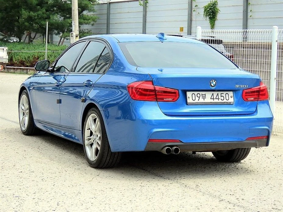 BMW 330, снимка 3 - Автомобили и джипове - 55043569