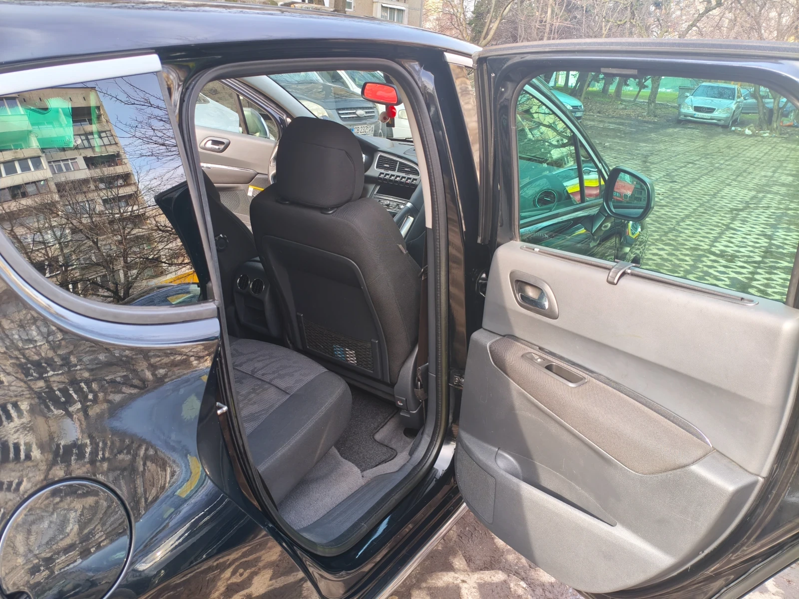 Peugeot 3008, снимка 9 - Автомобили и джипове - 55150498