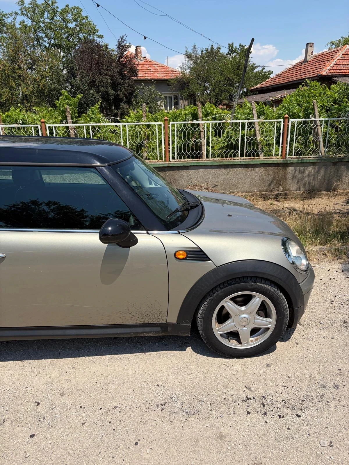 Mini Clubman 1.6 i, снимка 2 - Автомобили и джипове - 56018310