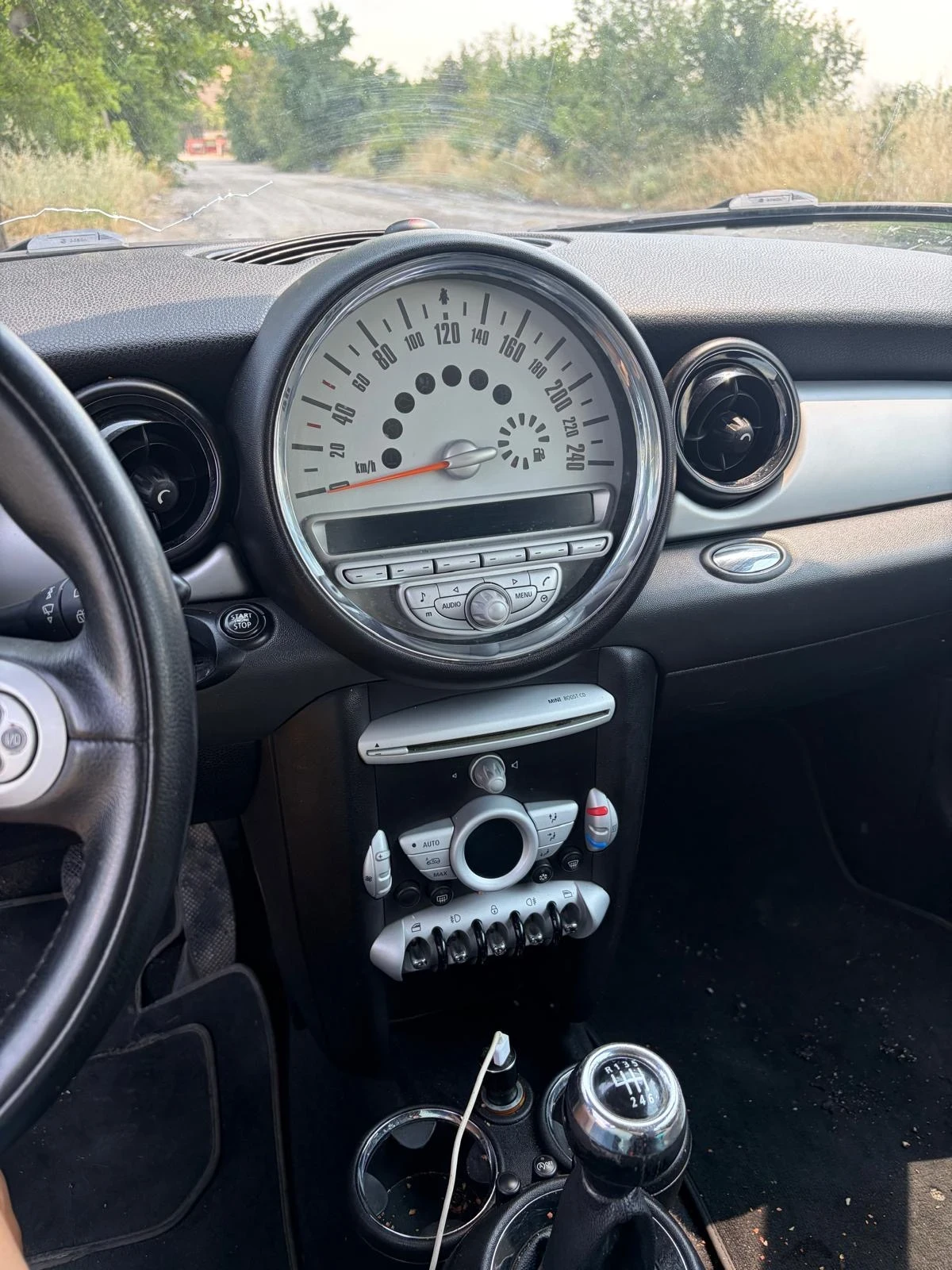 Mini Clubman 1.6 i, снимка 8 - Автомобили и джипове - 56018310