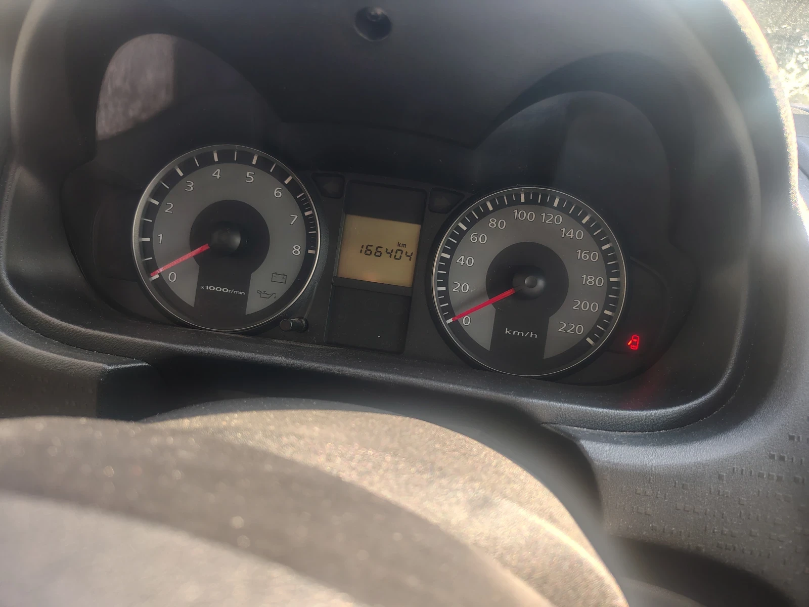Mitsubishi Colt 1.3 бензин, снимка 8 - Автомобили и джипове - 56107427