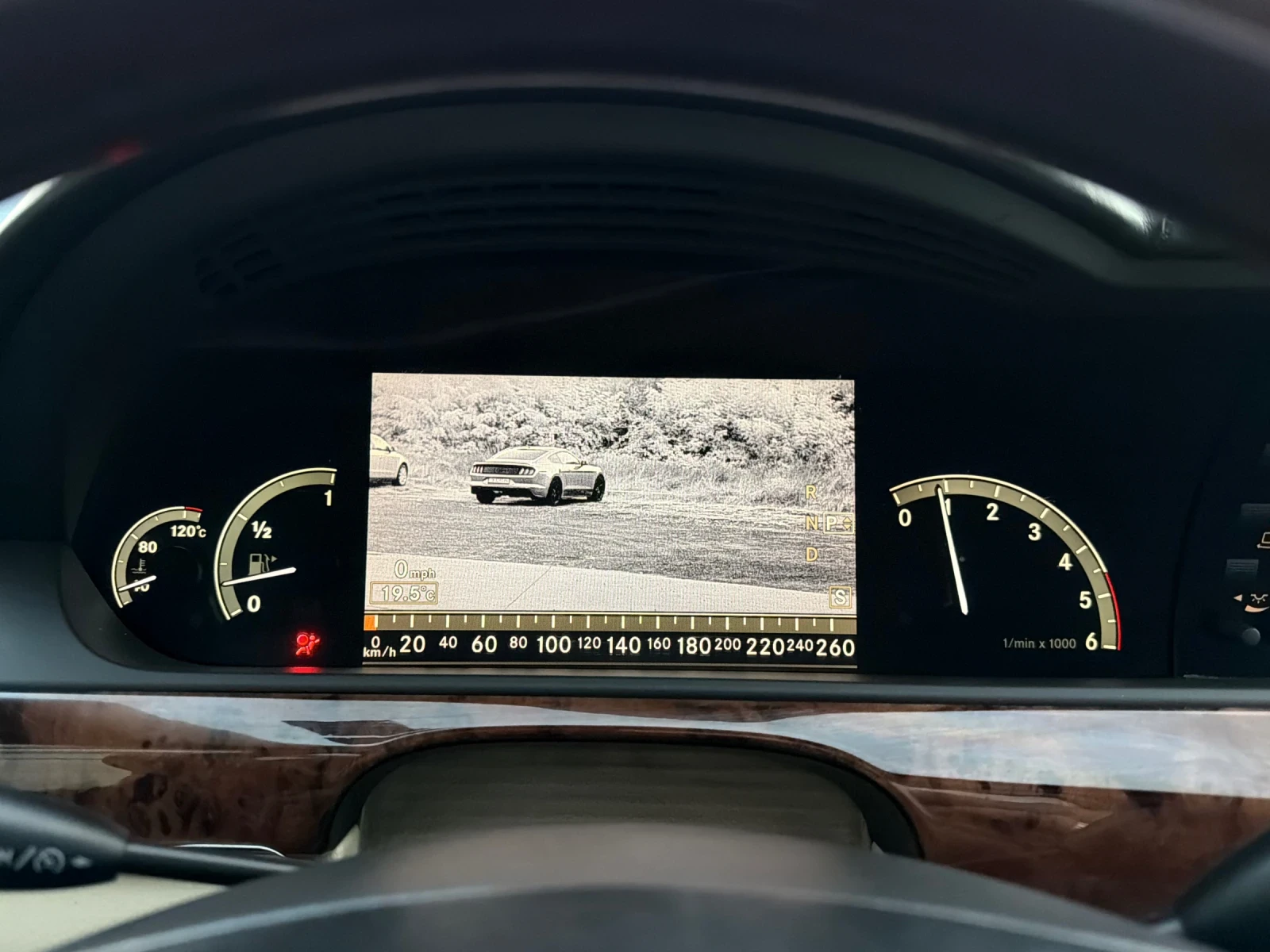 Mercedes-Benz S 320 AMG/Night Vision/Long/3xTV/PANORAMA, снимка 16 - Автомобили и джипове - 56226894