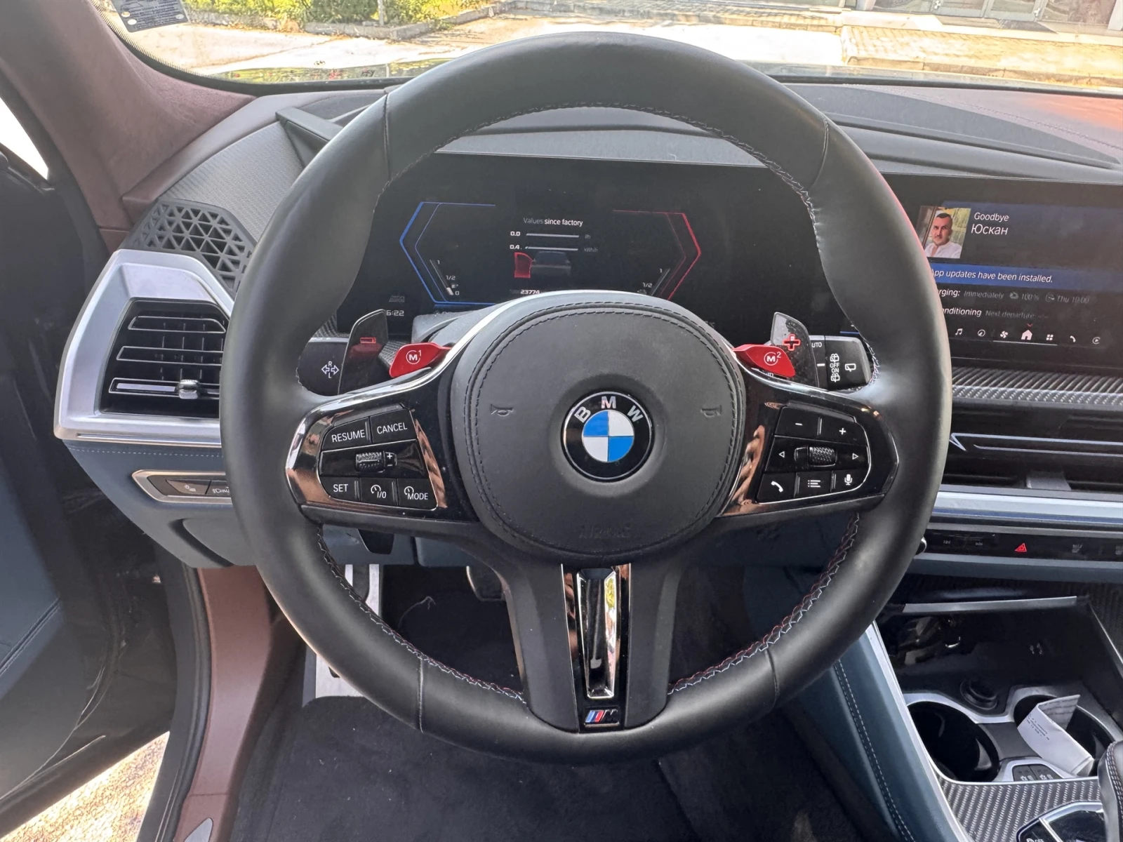 BMW XM, снимка 15 - Автомобили и джипове - 56353629