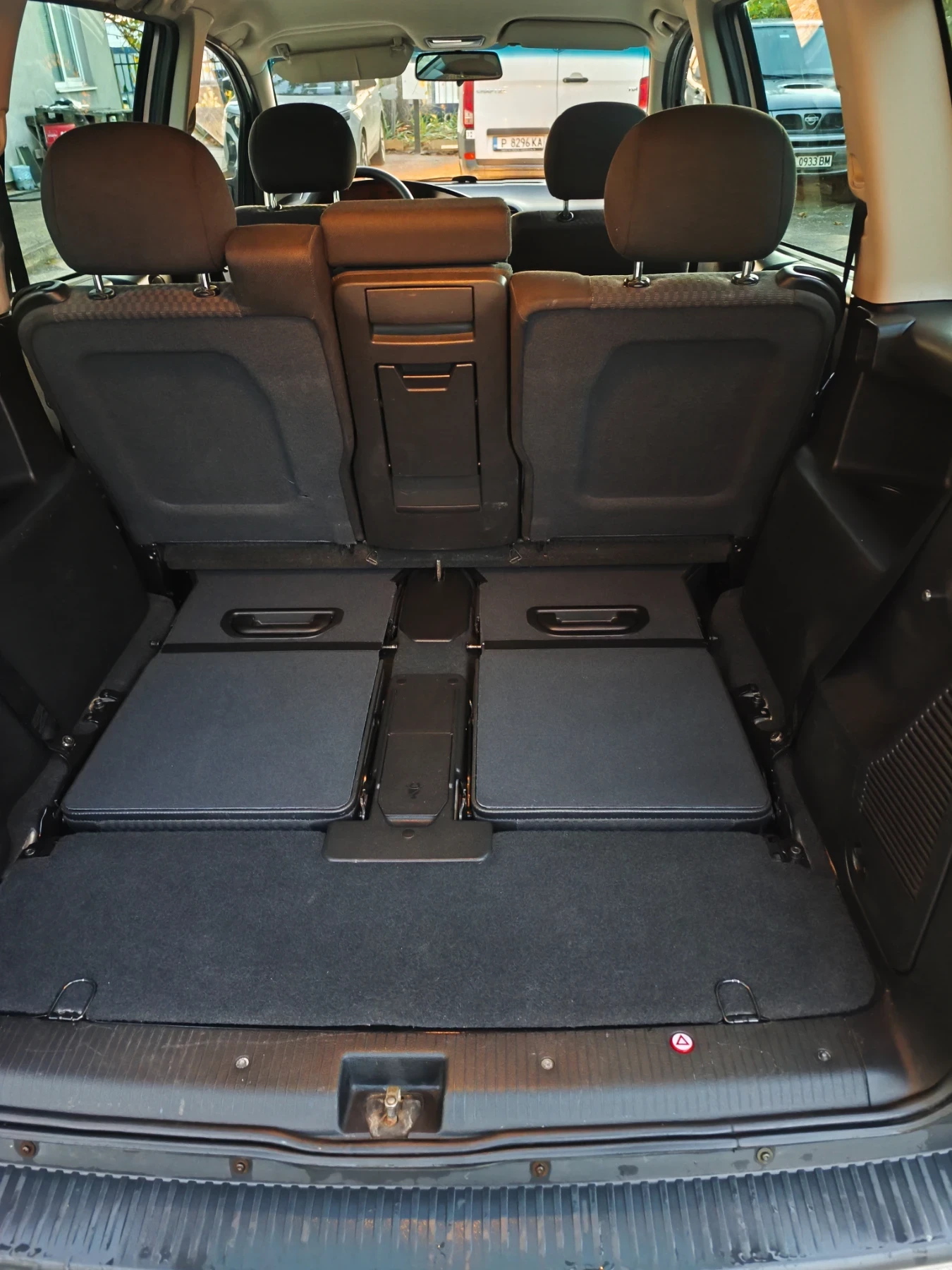Opel Zafira 1.6i, снимка 6 - Автомобили и джипове - 56732336