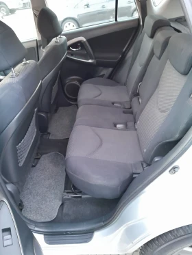 Toyota Rav4 D4D 2.2 136, снимка 11
