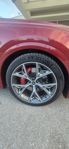 ����� �� �������� �� Audi SQ8