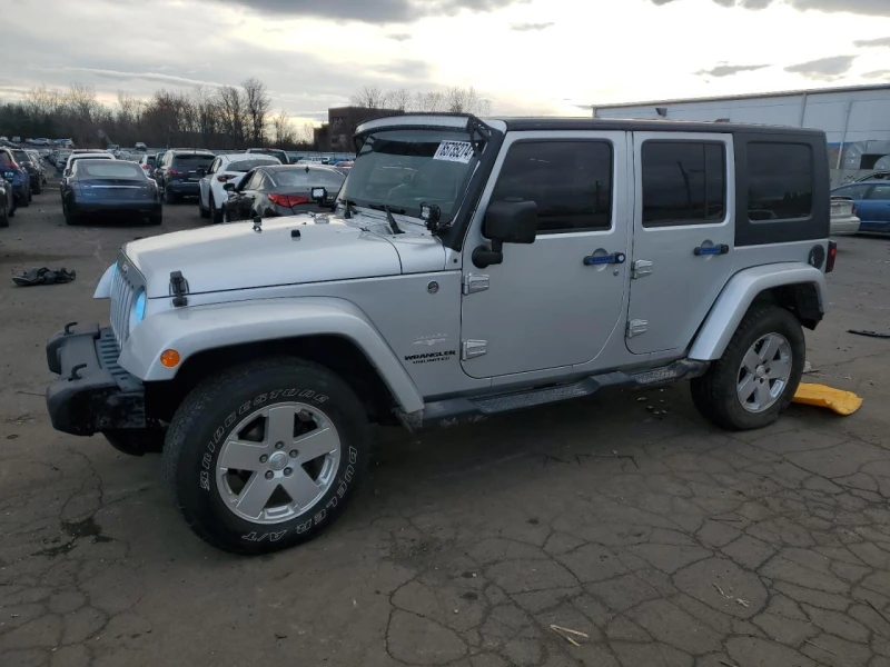 Jeep Wrangler UNLIMITED SAHARA, снимка 1 - Автомобили и джипове - 48740633