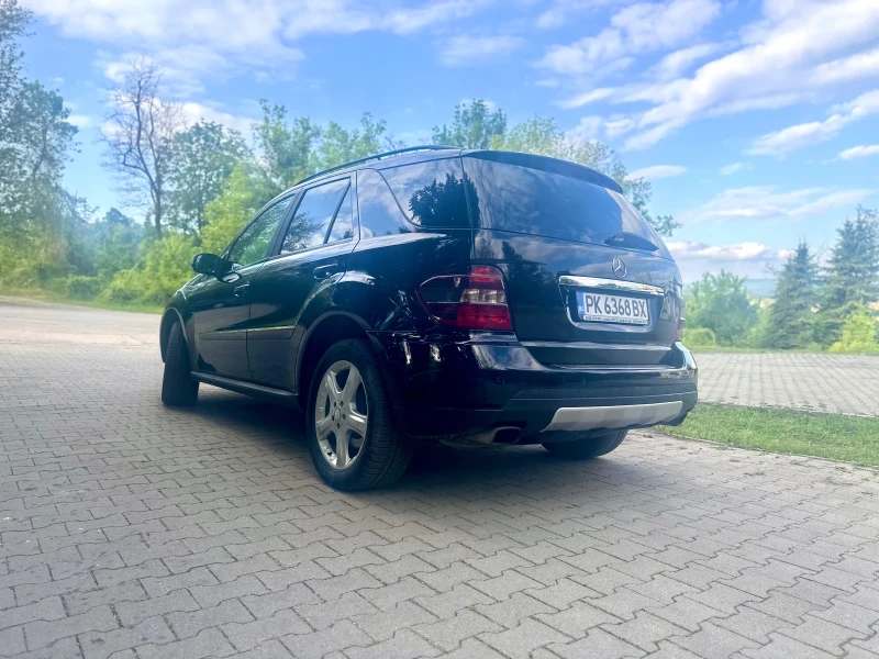 Mercedes-Benz ML 320, снимка 5 - Автомобили и джипове - 52060639