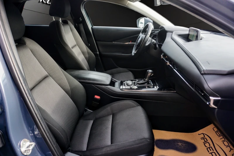 Mazda CX-30 2.0 M-HYBRID EXCLUSIVE, снимка 11 - Автомобили и джипове - 52527642
