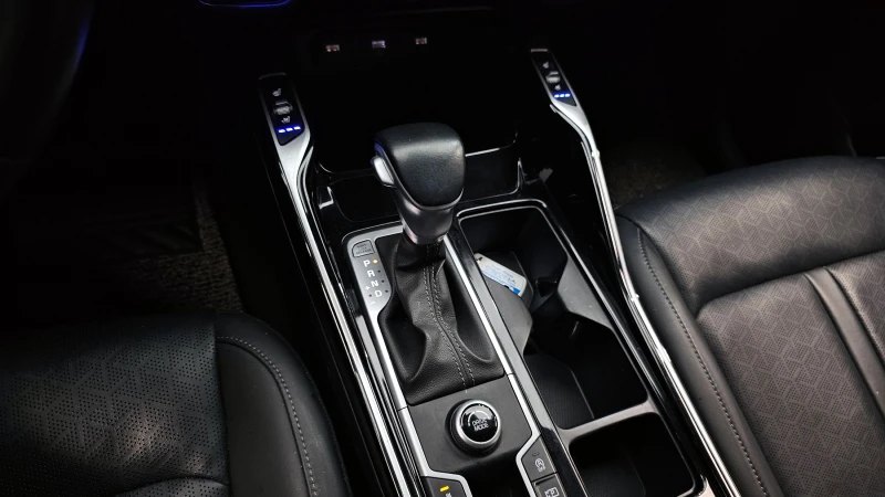 Kia Sorento 2.2 2WD PRESTIGE autogeorge.com, снимка 8 - Автомобили и джипове - 52873627