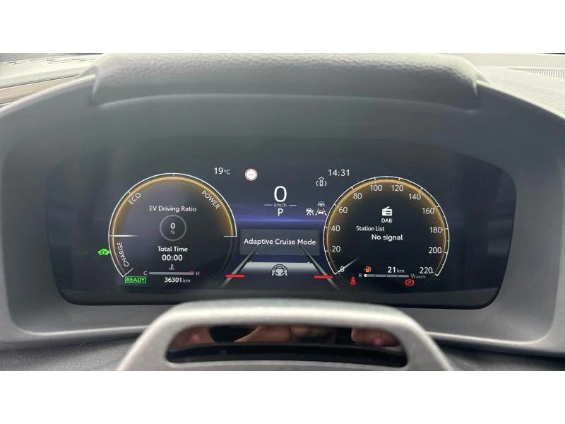 Toyota C-HR 2.0HSD PREMIERE EDITION AWD, снимка 14 - Автомобили и джипове - 56221569
