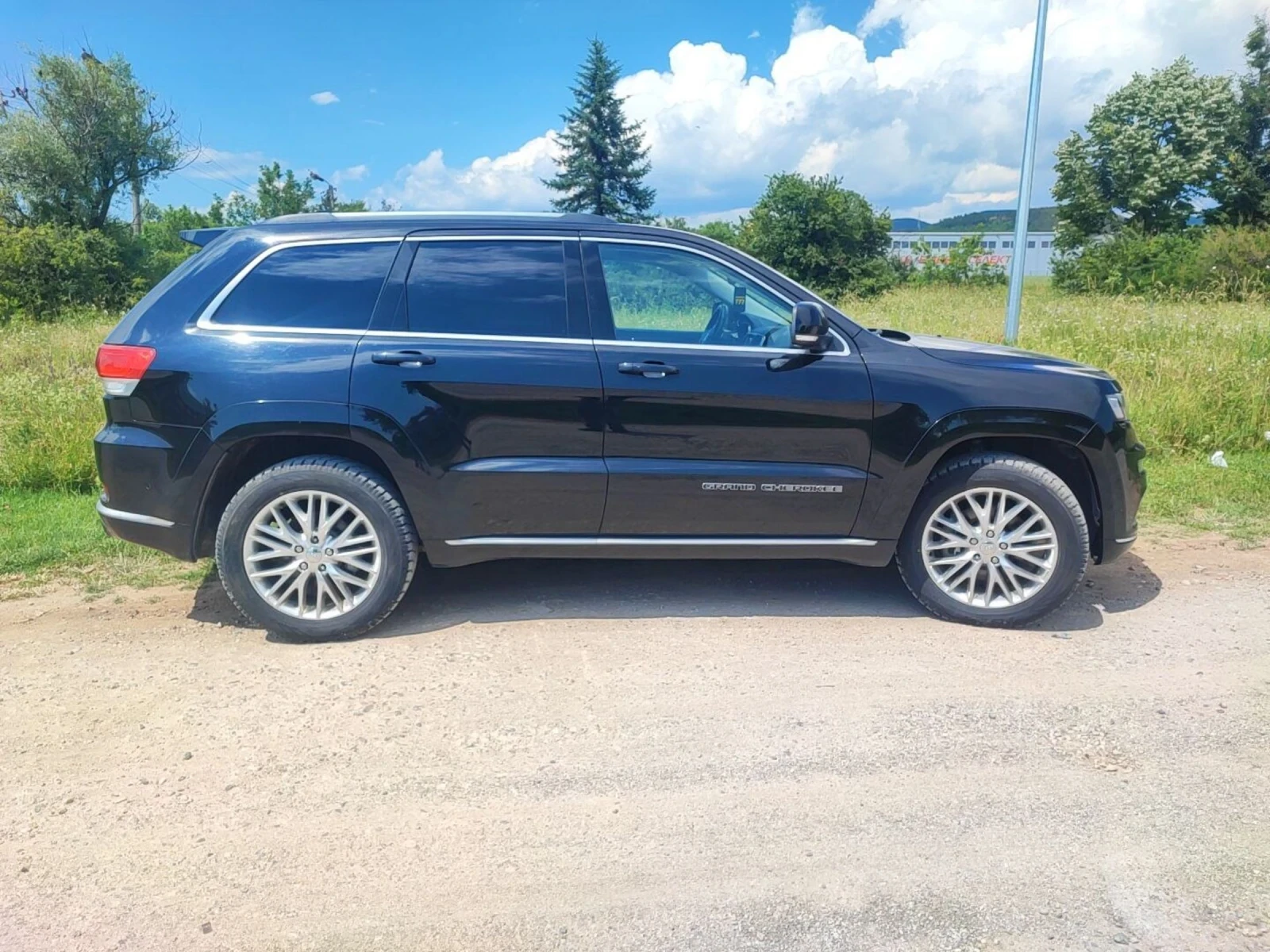 Jeep Grand cherokee 5.7HEMI Газ бензин  - изображение 2