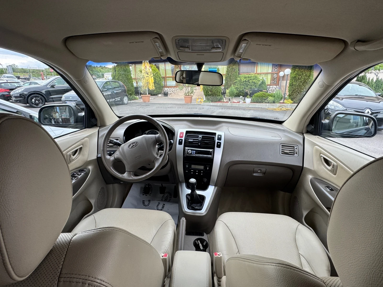 Hyundai Tucson 2.0i GAZ 4x4 EXCLUSIVE  - изображение 7