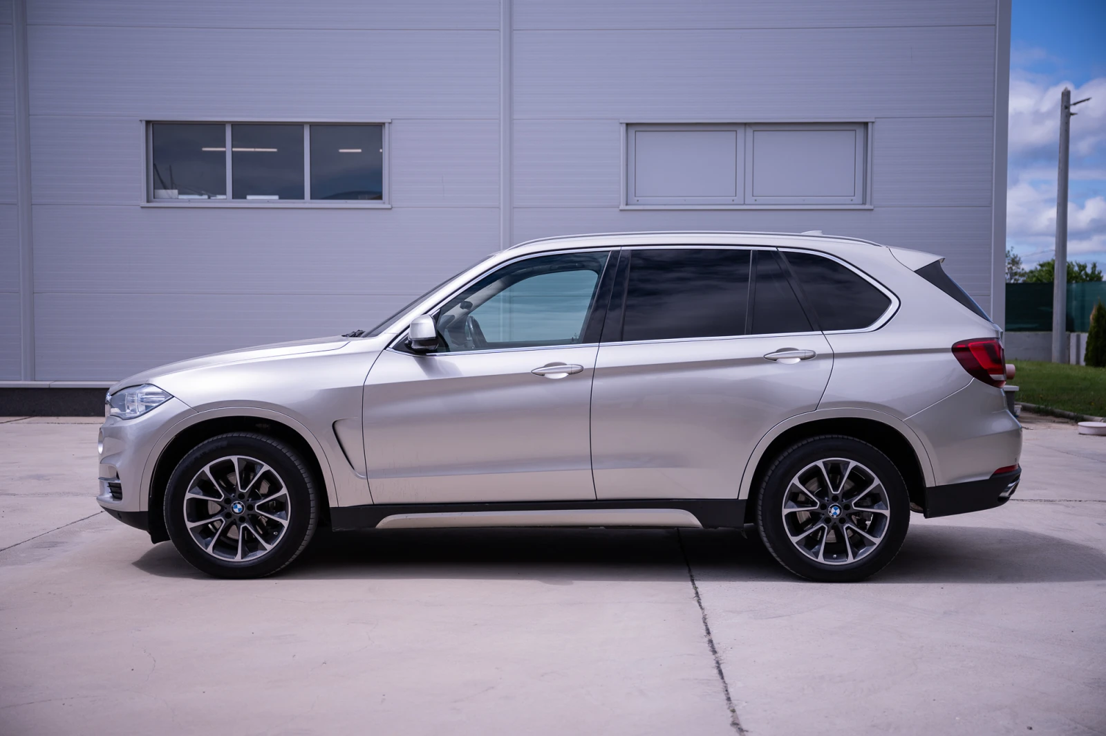 BMW X5 40d xDrive 7 местна - изображение 2