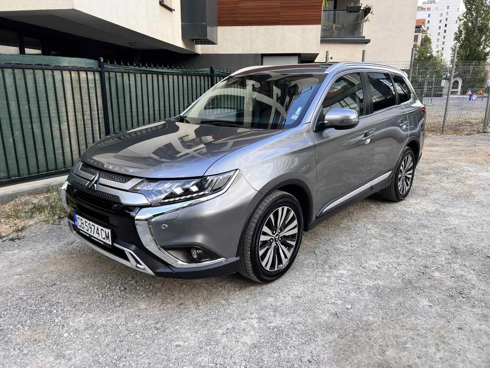 Mitsubishi Outlander  - изображение 2