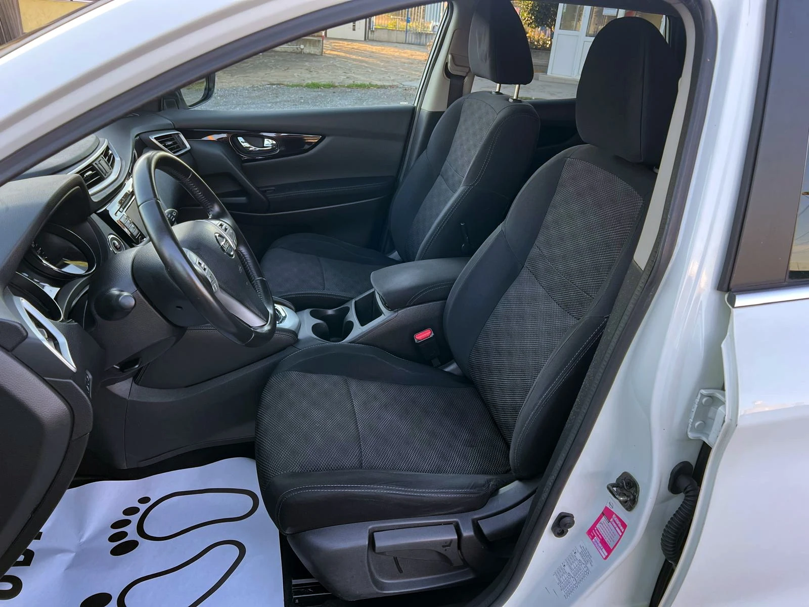 Nissan Qashqai 1, 6dCi    KEYLESS | Mobile.bg   12