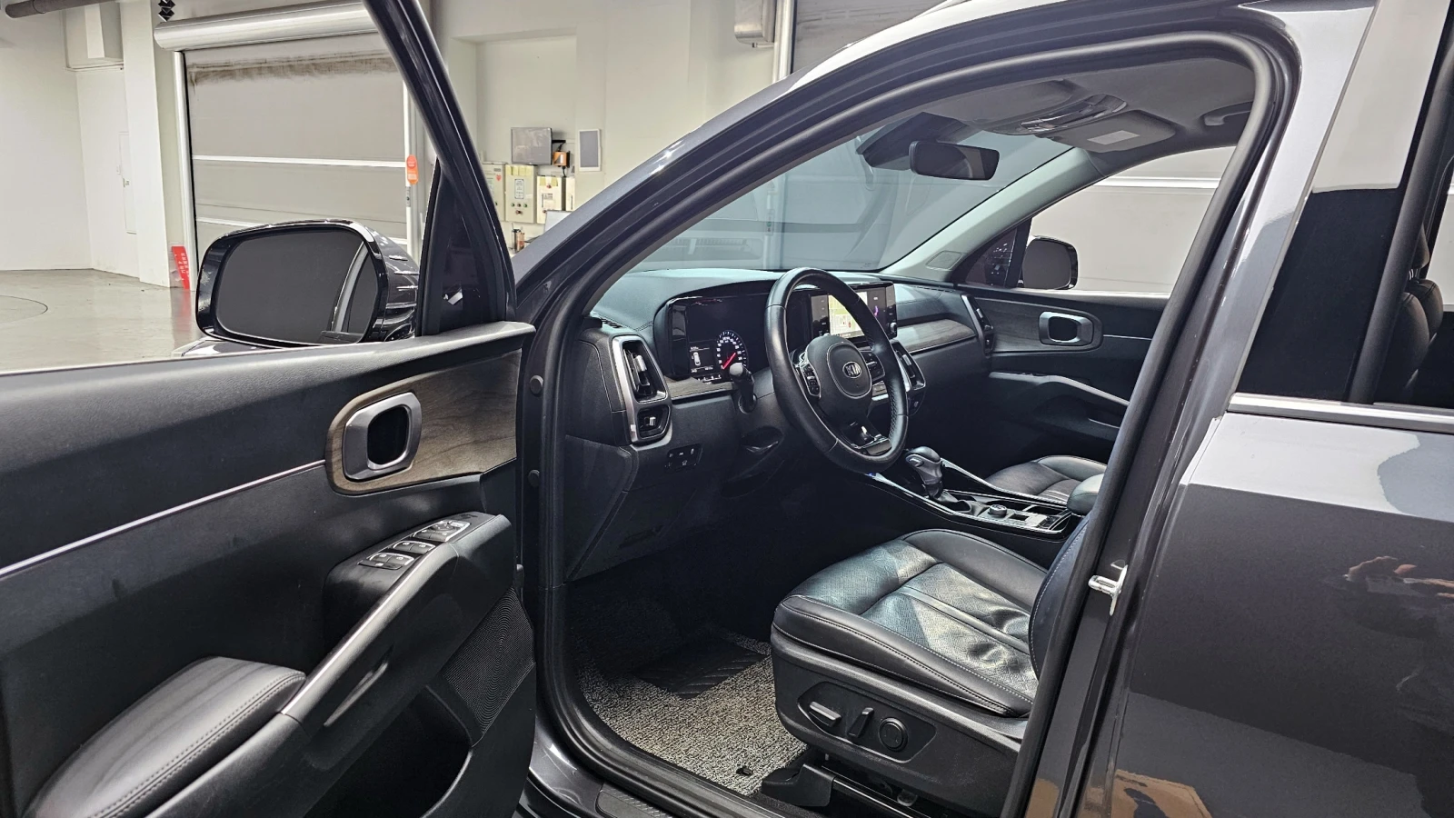 Kia Sorento 2.2 2WD PRESTIGE autogeorge.com | Mobile.bg � ����������� 9