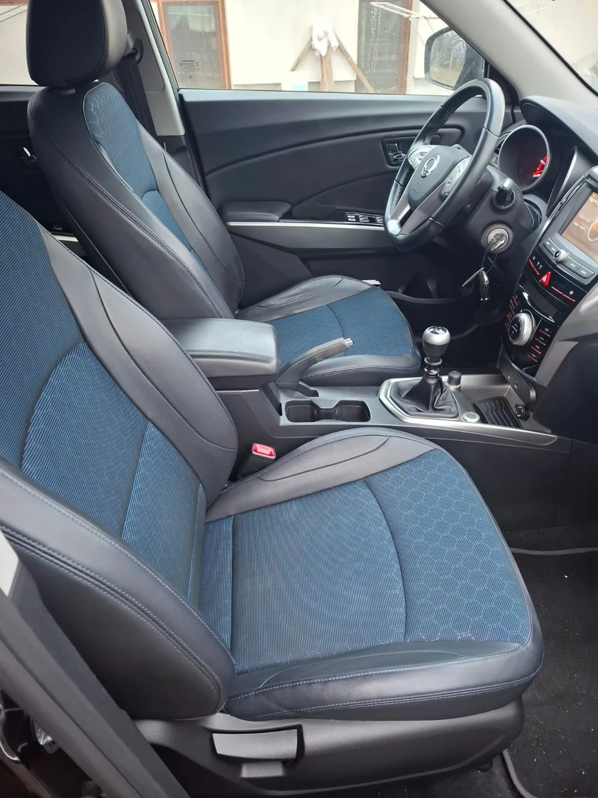 SsangYong Tivoli | Mobile.bg � ����������� 3