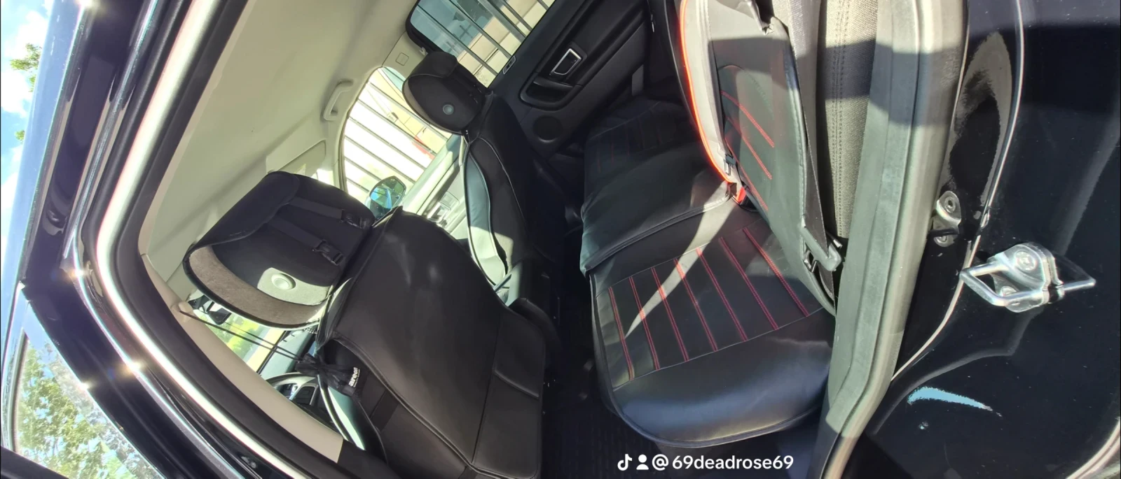 Land Rover Discovery Sport, снимка 12 - Автомобили и джипове - 55102518