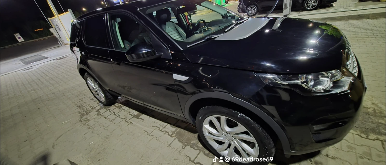 Land Rover Discovery Sport, снимка 3 - Автомобили и джипове - 55102518