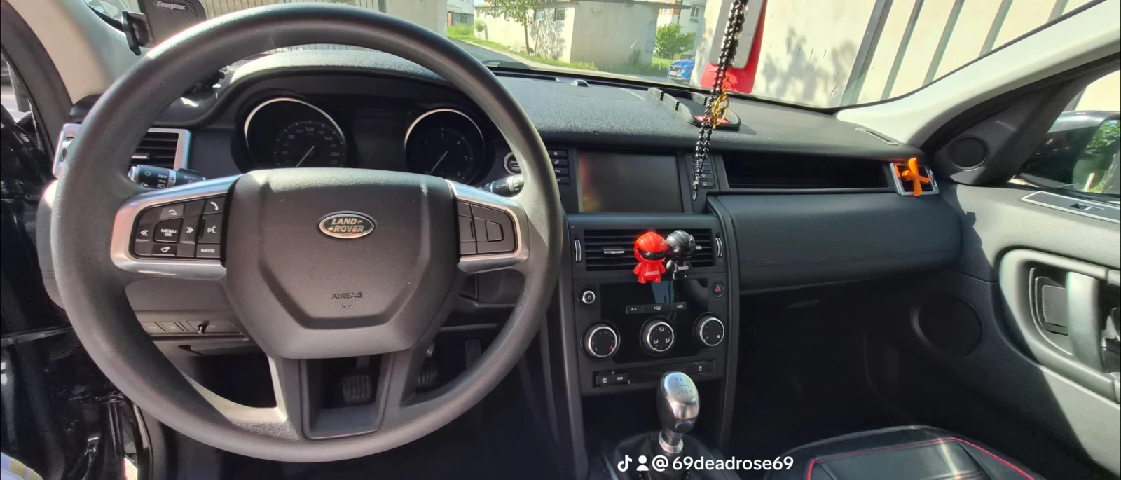 Land Rover Discovery Sport, снимка 11 - Автомобили и джипове - 55102518