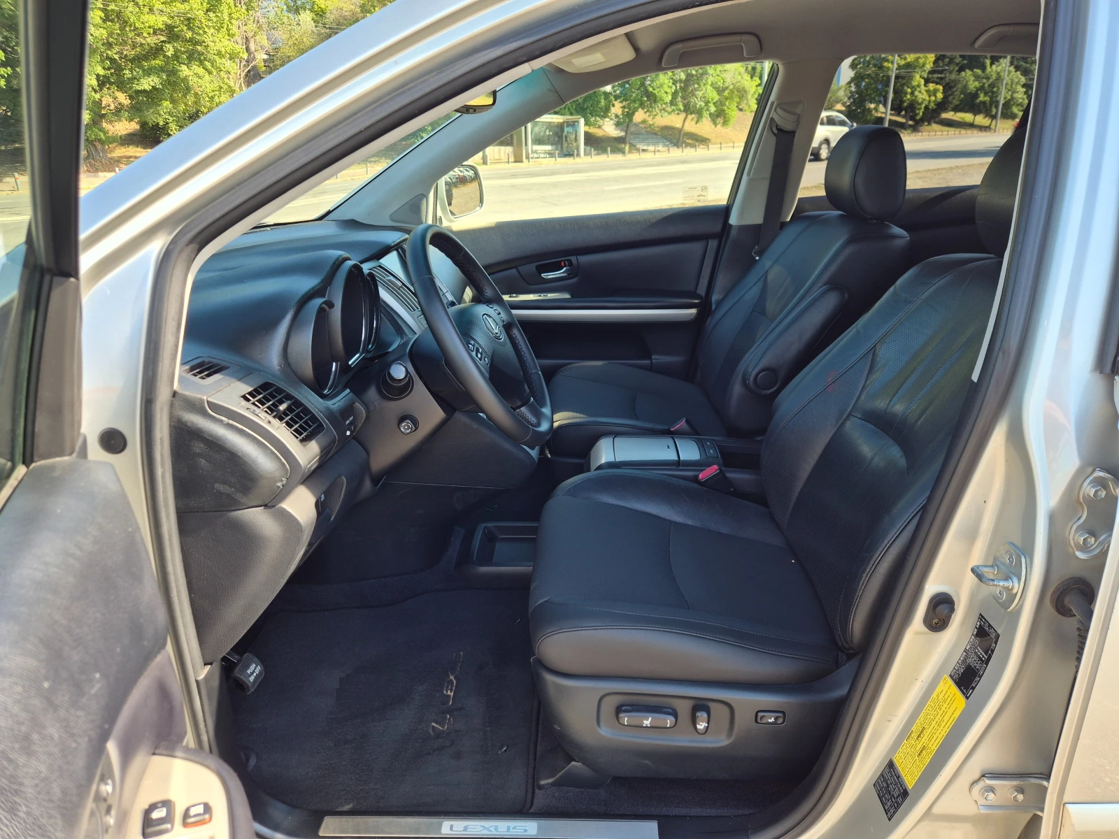 Lexus RX 400h 3.3i, снимка 12 - Автомобили и джипове - 55274608