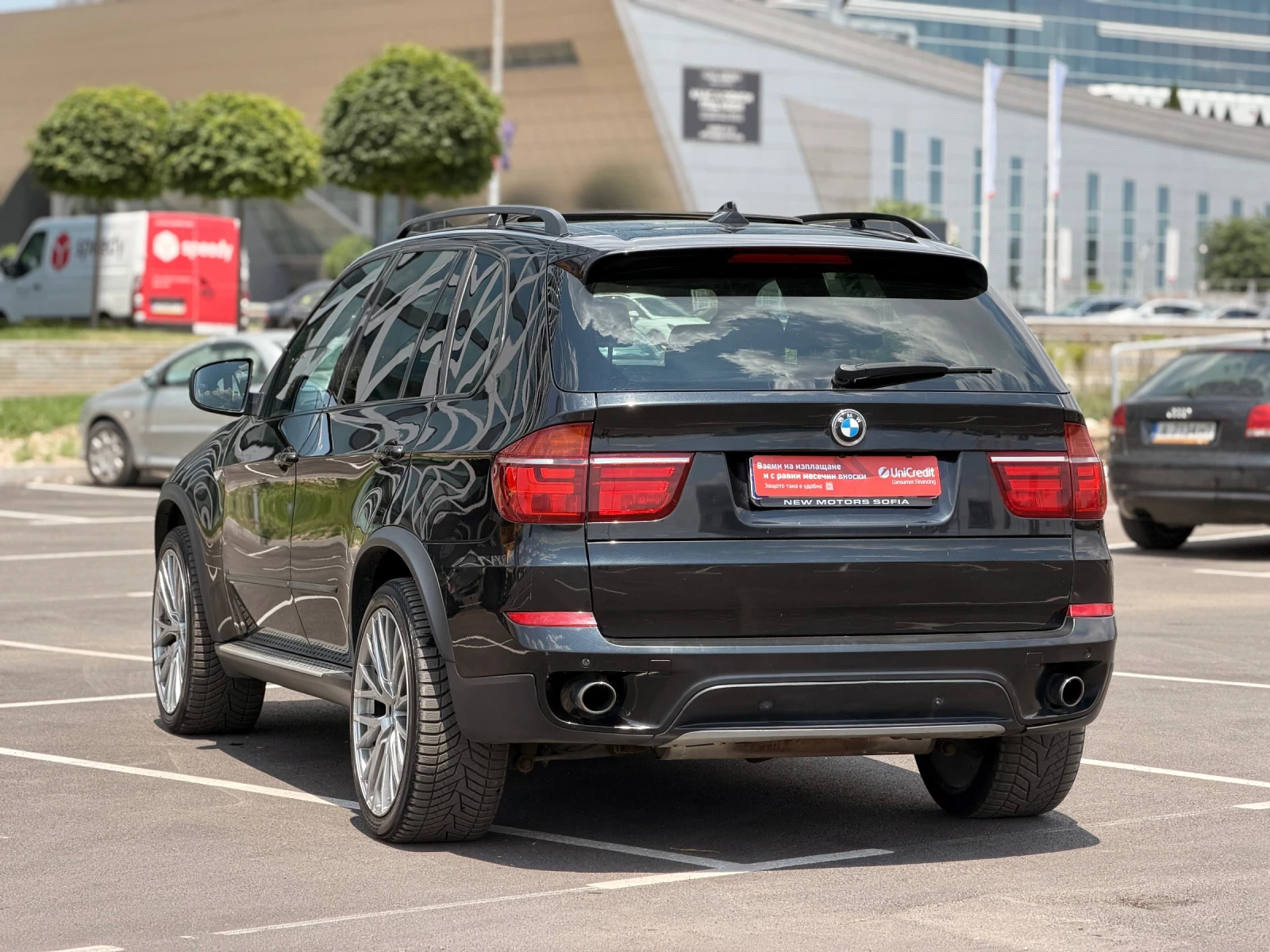 BMW X5 4.0d-Sport packet-лизинг през Уникредит , снимка 7 - Автомобили и джипове - 55323043