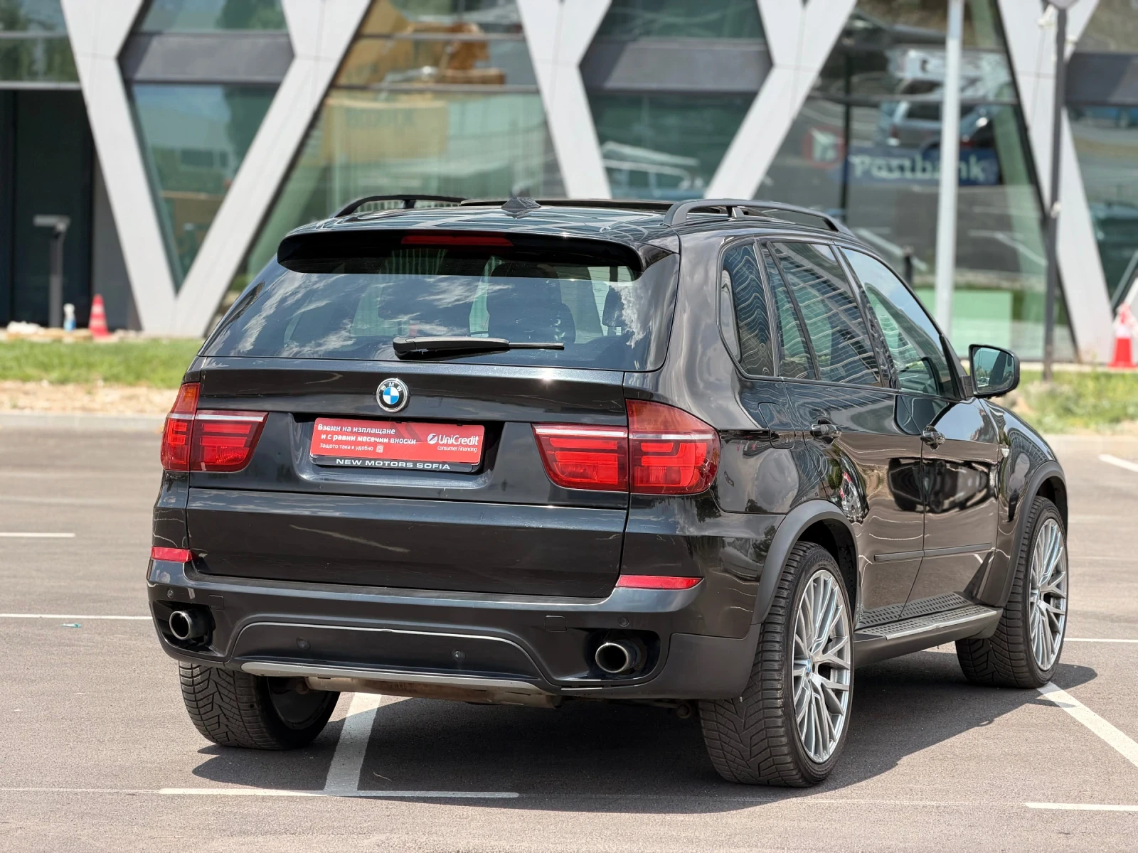 BMW X5 4.0d-Sport packet-лизинг през Уникредит , снимка 5 - Автомобили и джипове - 55323043