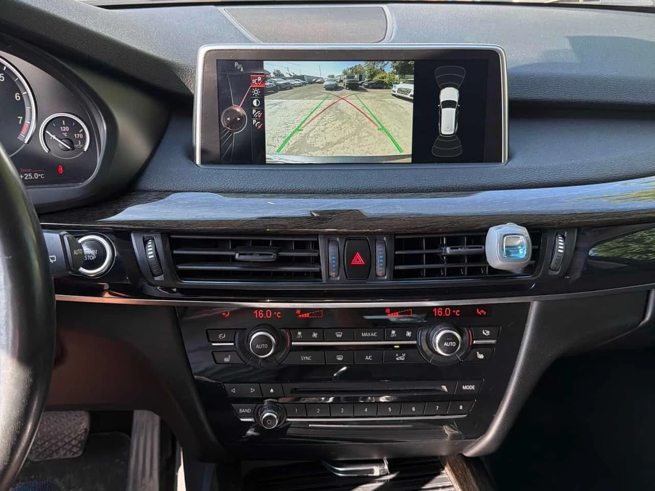 BMW X5 * xDrive40e * АВТОКРЕДИТ * КЛИП НА МОТОРА , снимка 9 - Автомобили и джипове - 55352529