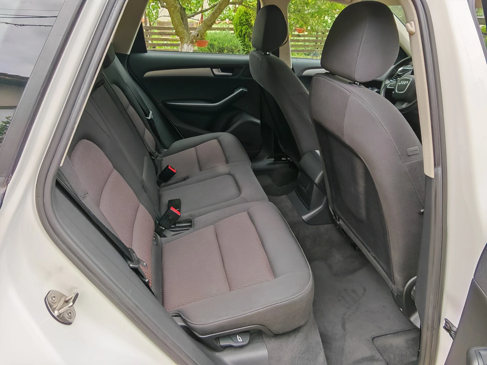 Audi Q5 2.0TDI-QUATTRO, снимка 10 - Автомобили и джипове - 55405217