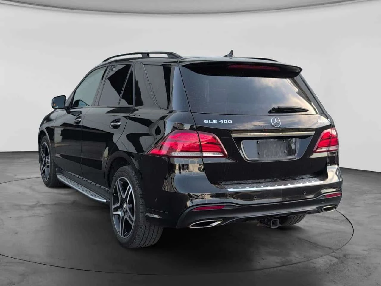 Mercedes-Benz GLE 400 ОБДУХВАНЕ* H/K* DIS* ЦЕНА ДО БЪЛГАРИЯ* , снимка 6 - Автомобили и джипове - 55477406
