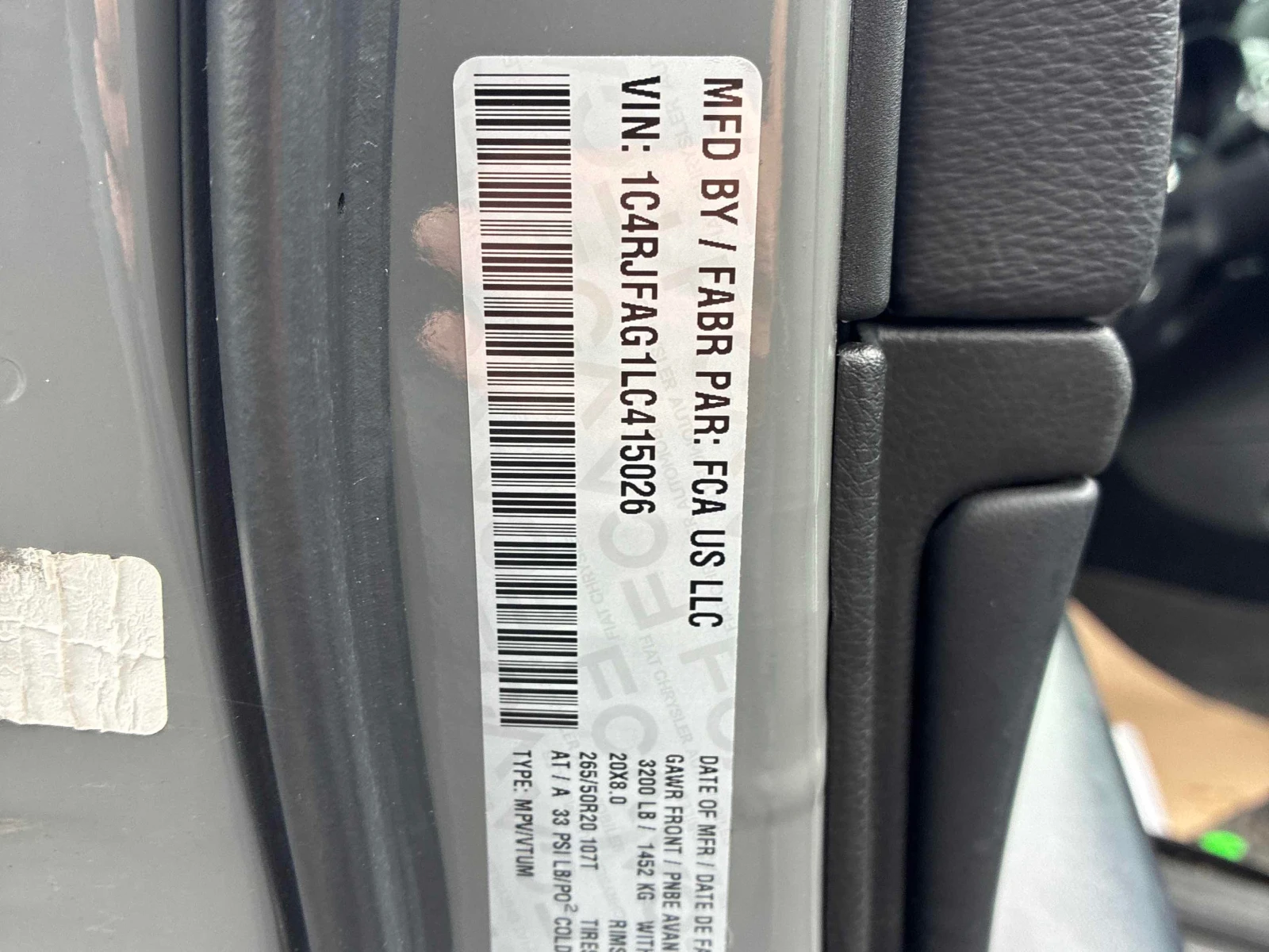 Jeep Grand cherokee ALTITUDE| ALCANTARA| PANO| PANO| ������|  | Mobile.bg � ����������� 10