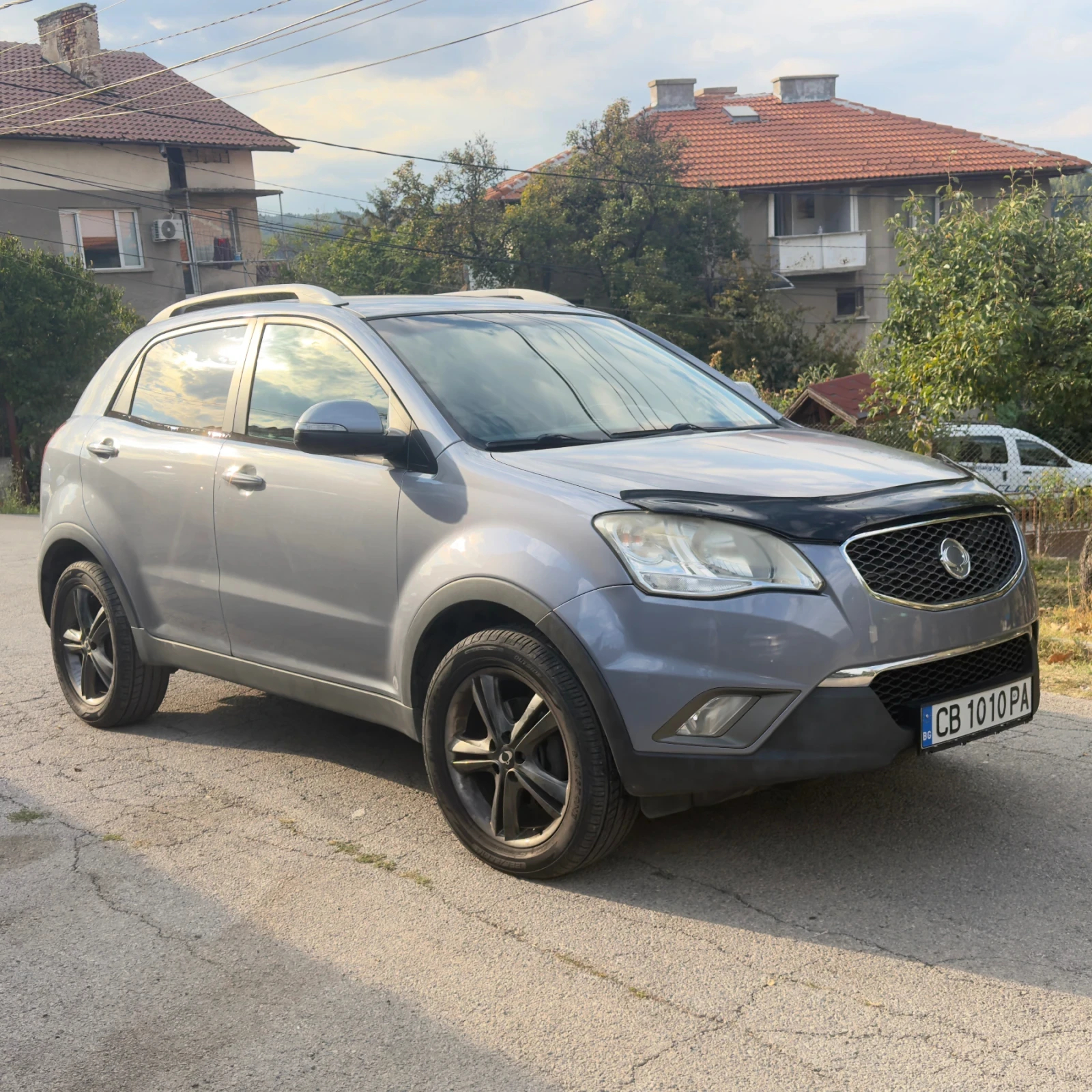 SsangYong Korando 2.0D* 4X4* 175k.c.* КОЖА* КАМЕРА* , снимка 3 - Автомобили и джипове - 56154982
