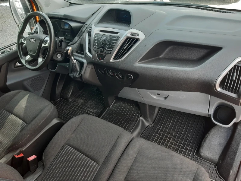 Ford Transit Custom, снимка 12 - Бусове и автобуси - 49207801