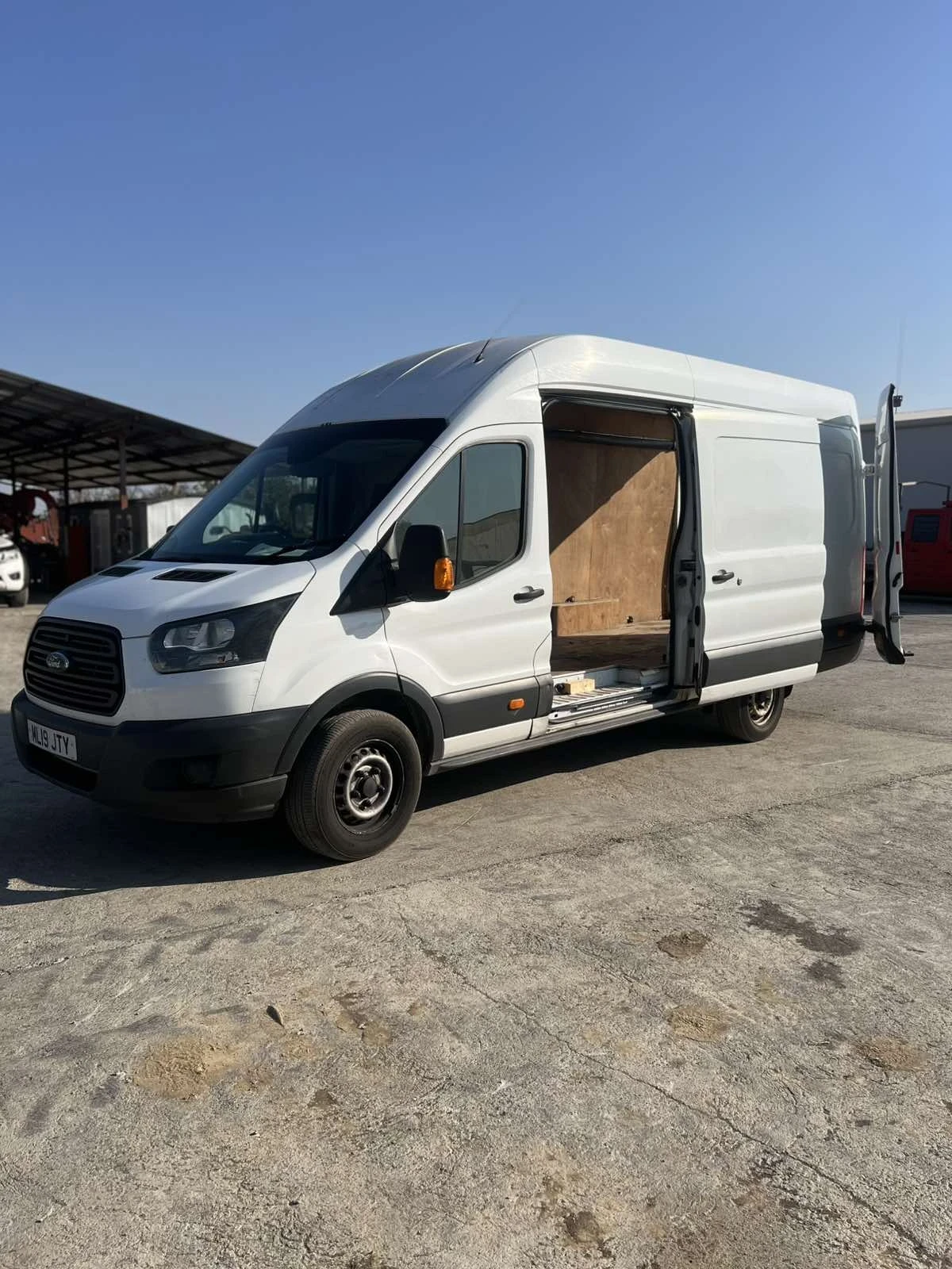 Ford Transit 2.0TDCI - изображение 4