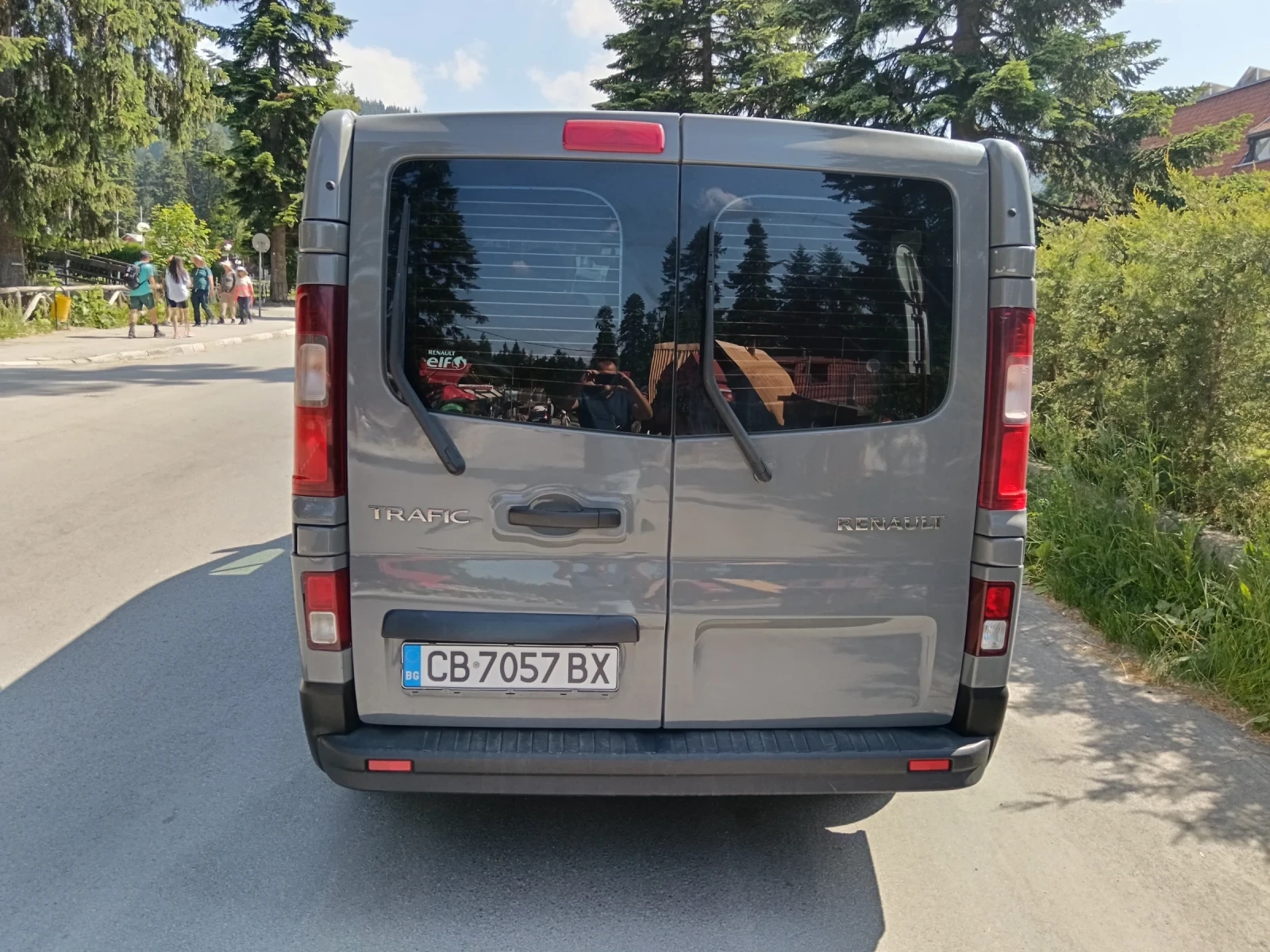 Renault Trafic 1.6 DCI, снимка 11 - Бусове и автобуси - 54573288