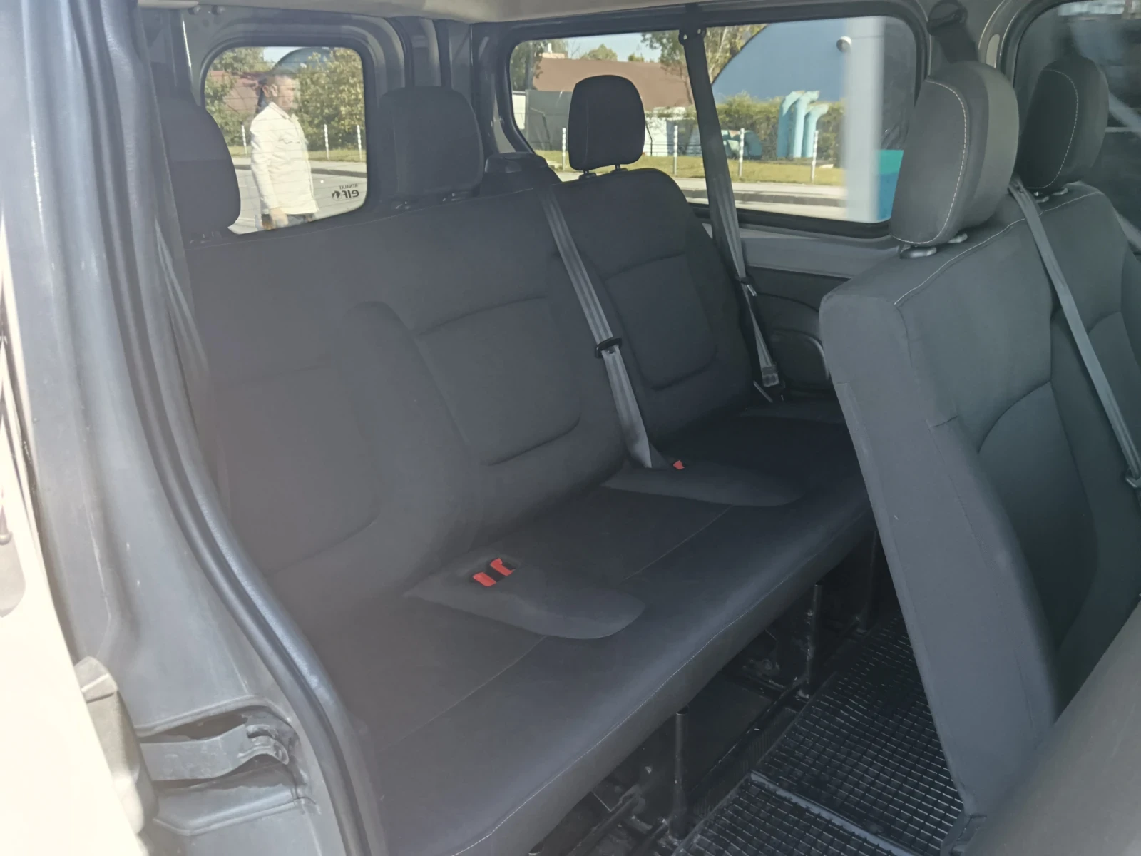 Renault Trafic 1.6 DCI, снимка 7 - Бусове и автобуси - 54573288
