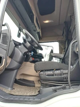 Daf XG | Mobile.bg    5