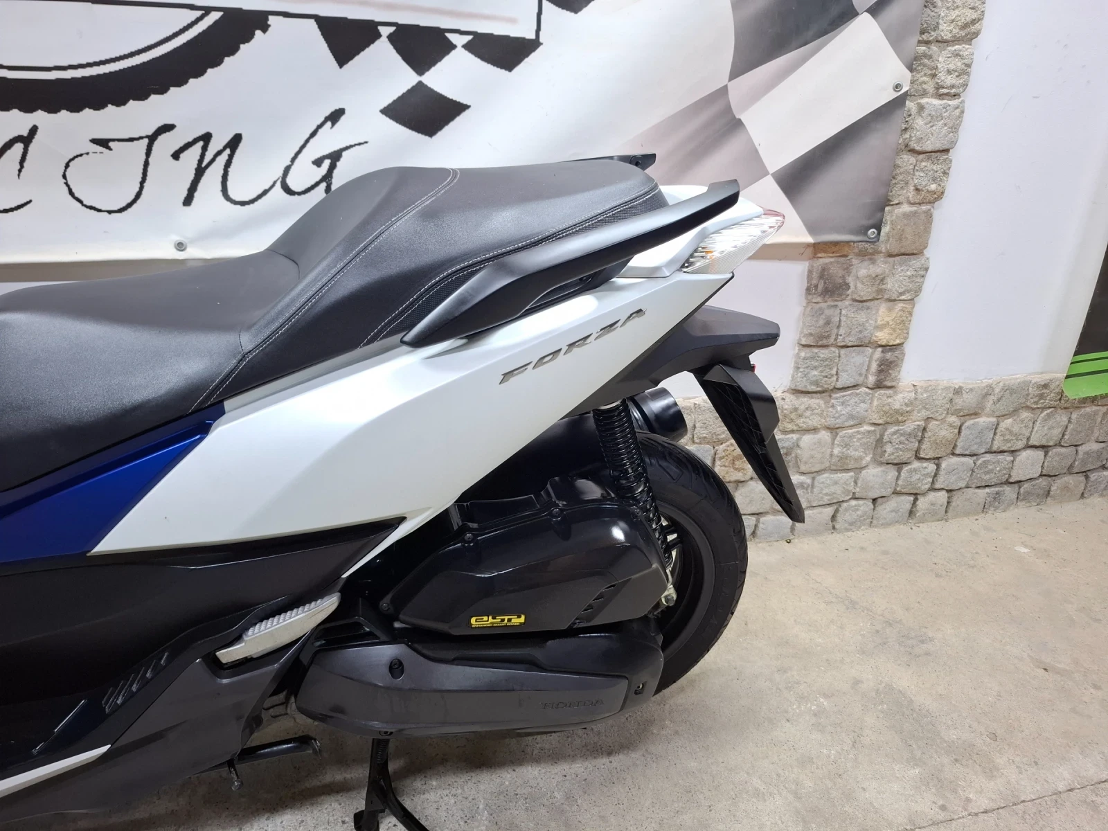 Honda Forza 125i ABS / LED * * *  - изображение 5