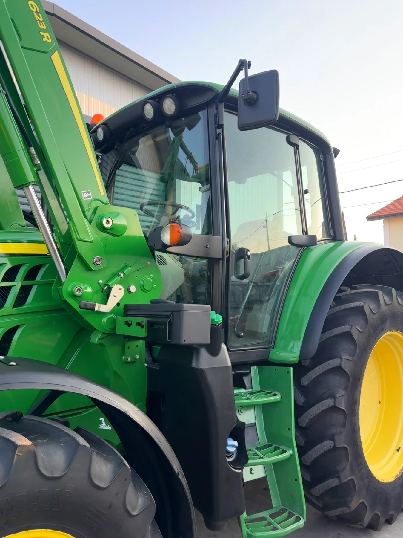 Трактор John Deere 6110M 4600мч. 100% реален, снимка 7 - Селскостопанска техника - 55791543