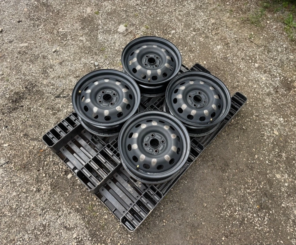 Джанти за Toyota Yaris, снимка 2 - Гуми и джанти - 55160754