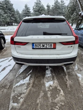 Volvo V90 Cross Country 2.0D, снимка 2